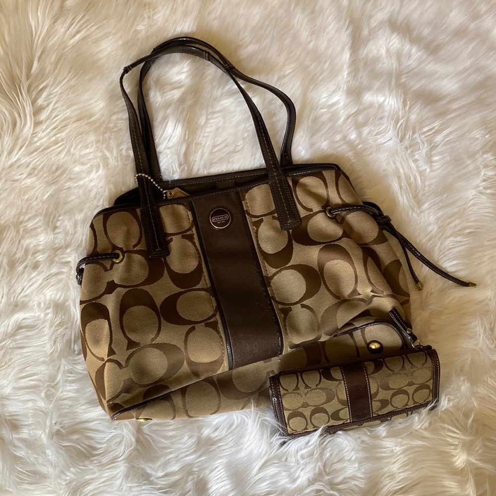Couch purse w/ matching wallet
